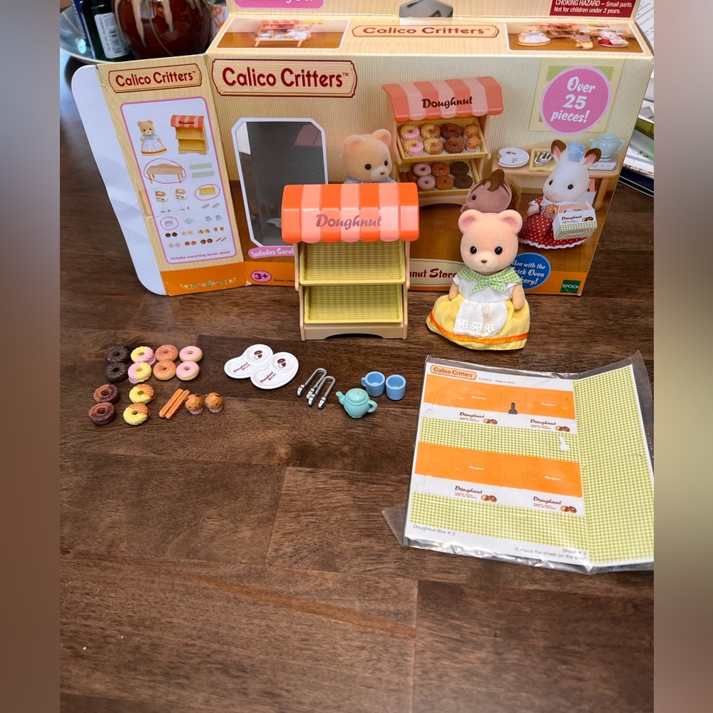 Calico Critters Doughnut Store Playset